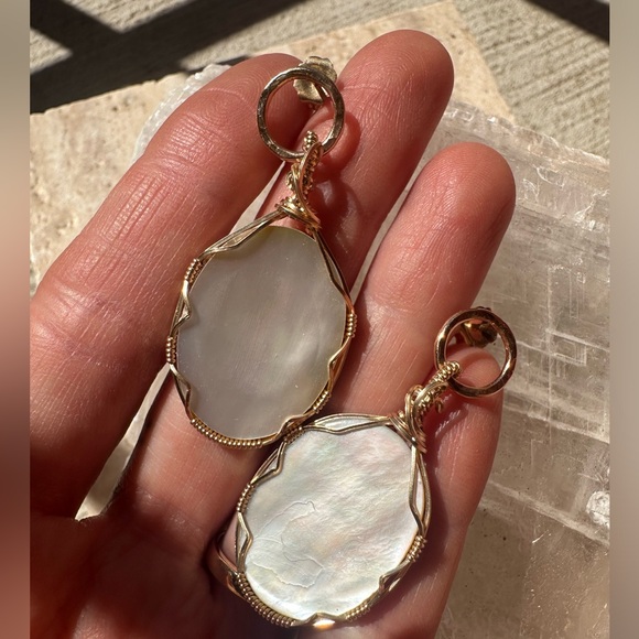 14k Gold Fill Natural Mother of Pearl Statement Earrings - Picture 5 of 11